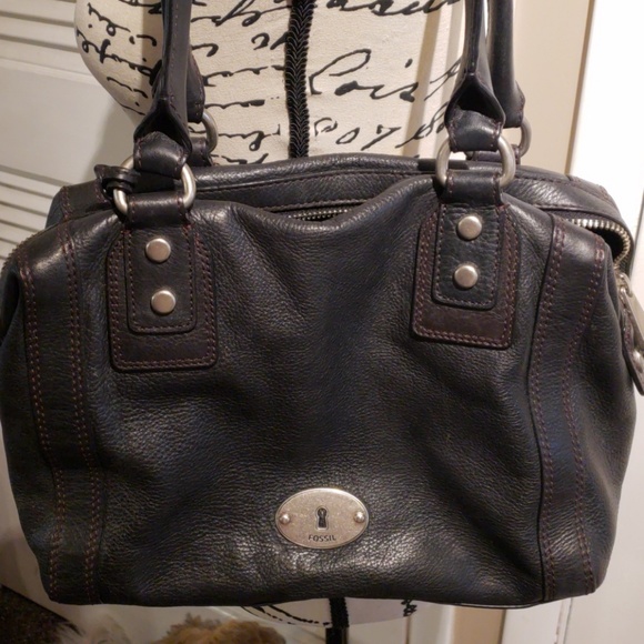 Used Fossil Black Handbag - Picture 2 of 6
